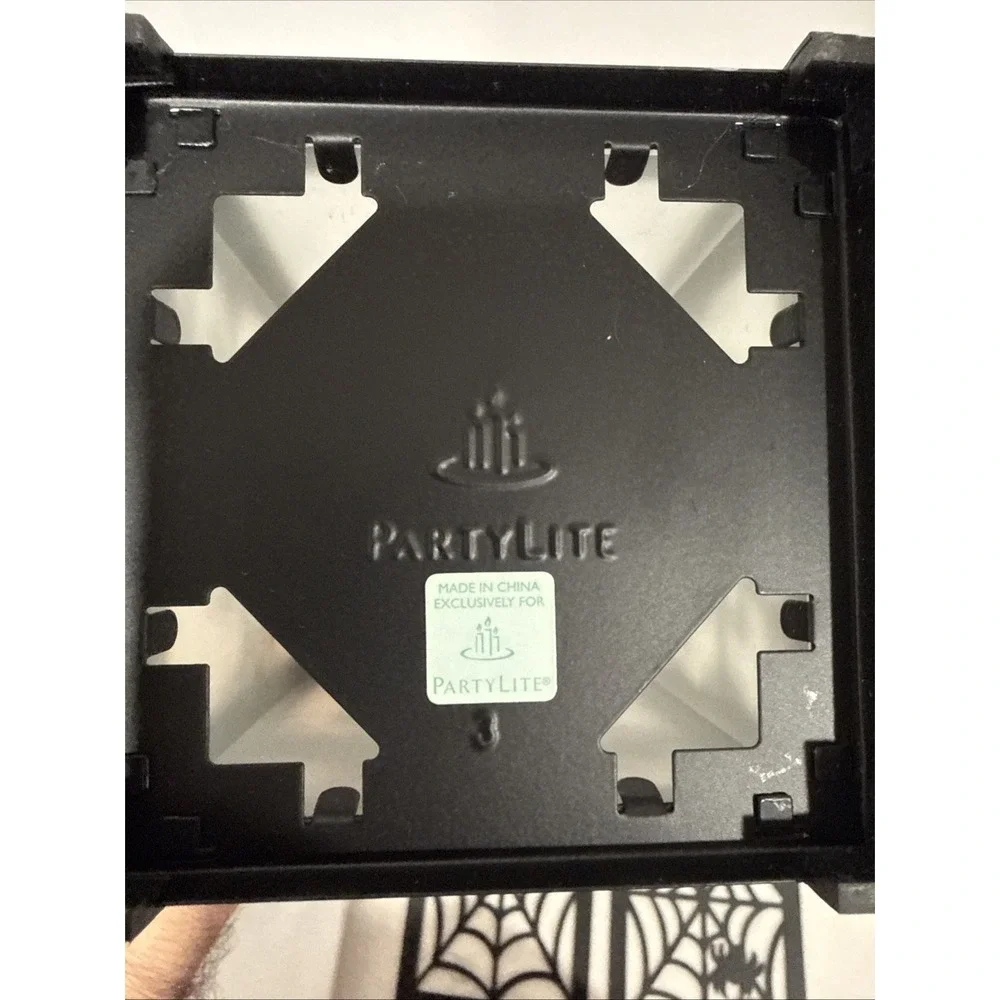 PartyLite Candle Holder with 6 plates P91087, New. Changeable Plates, Magnetic